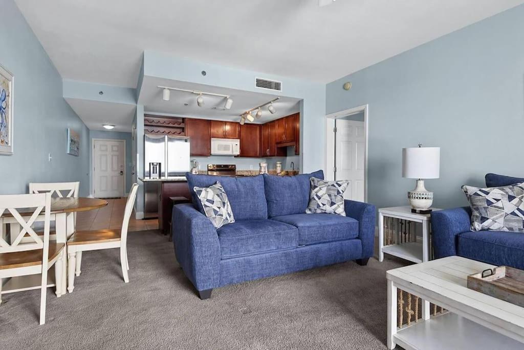 Laketown Wharf 1523 By Emerald Coast Retreats