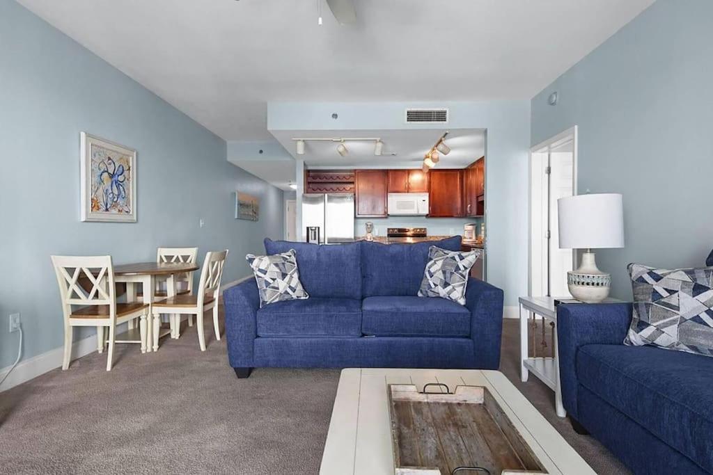 Laketown Wharf 1523 By Emerald Coast Retreats * Panama City Beach