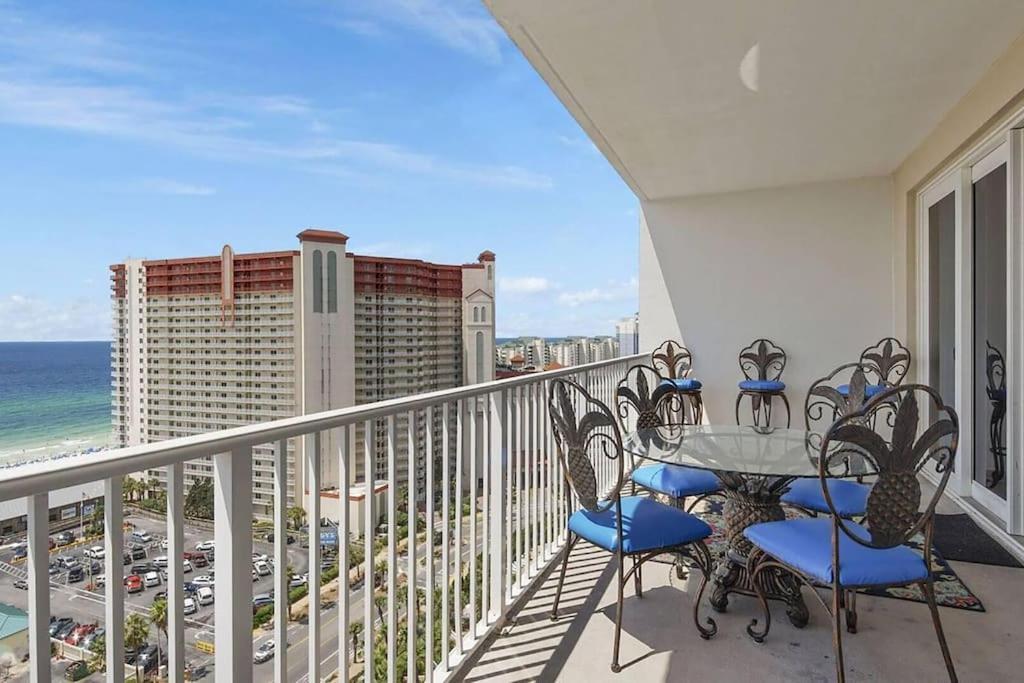 Laketown Wharf 1523 By Emerald Coast Retreats Apartment *