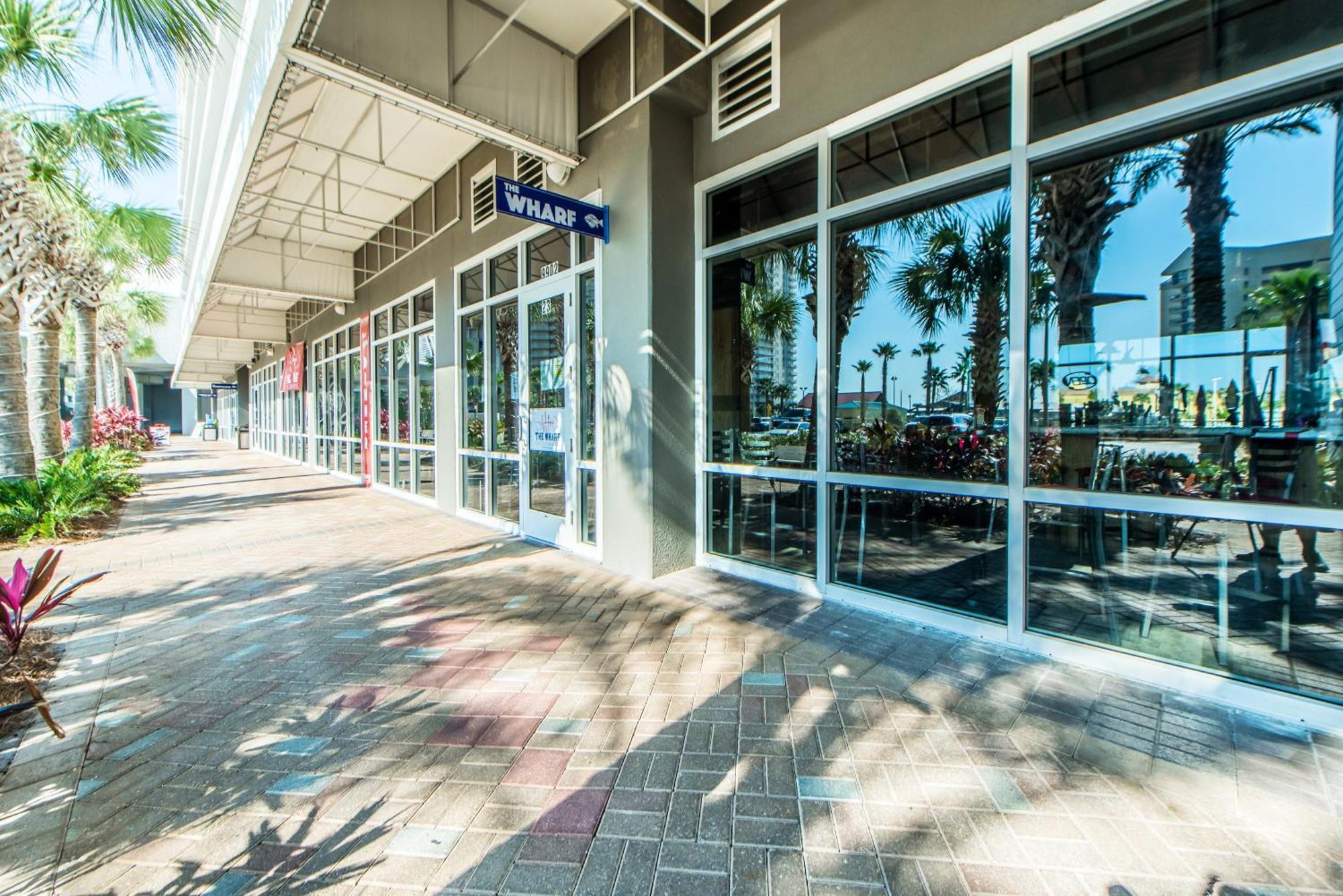 Laketown Wharf 1523 By Emerald Coast Retreats *